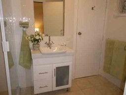 Linger Longer Vineyard - Accommodation Perth 1