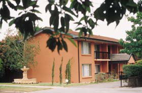 Village Apartments - Perth Resorts 2