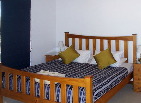McLaren Ridge 2 - McLaren Ridge Log Cabins - Accommodation Perth 1