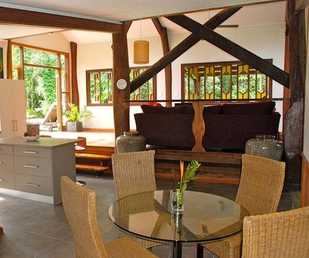 Stonewood Retreat - Accommodation Perth 2