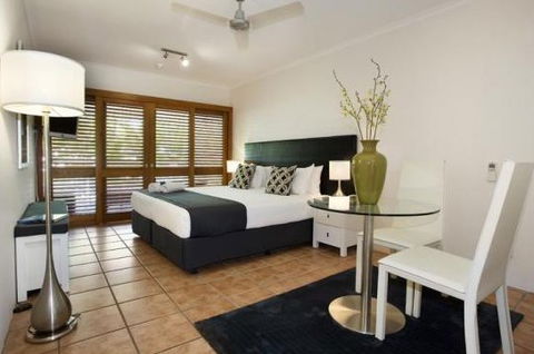 Paradise On The Beach Resort - Accommodation Perth 2