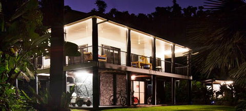 Misty Mountains Tropical Rainforest Romantic Retreat - Accommodation Perth 9