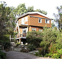 Piners Loft - The - Accommodation Perth