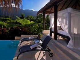Executive Retreats - Shangri-La - Accommodation Perth 0