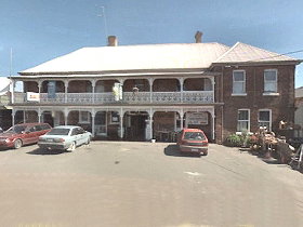Sheffield Hotel - Accommodation Perth 0