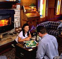Strahan Colonial Cottages - Accommodation Perth