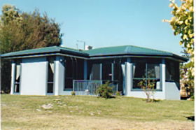 Homelea Accommodation Spa Cottage And Apartments - Accommodation Perth 0