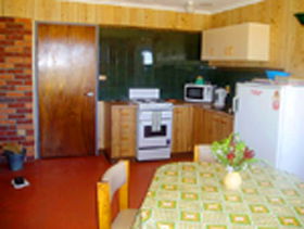 Helvetia Retreat - Accommodation Perth 0