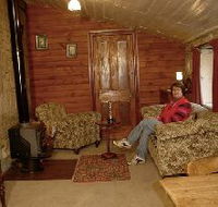Colonial Cottages of Ross - Historic Hudson Cottage - Accommodation Perth
