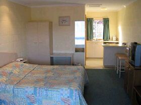 Kermandie Lodge - Accommodation Perth 0