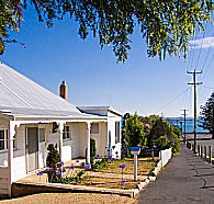 Swansea House - Accommodation Perth