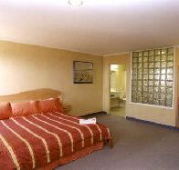 Lighthouse Hotel - Accommodation Perth