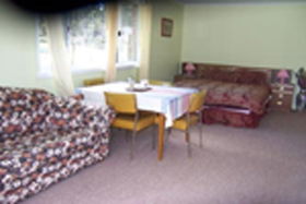 Quamby Pines Chalet B & B - Accommodation Perth 0