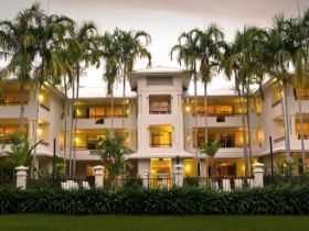 Mandalay Luxury Beachfront Apartments - Accommodation Perth 0