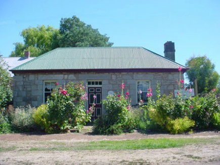 Colonial Cottages Of Ross - Historic Hudson Cottage - Accommodation Perth 1
