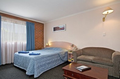 Martin Cash Motel - Accommodation Perth 3