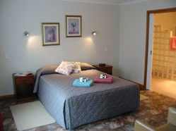 Telopea - Accommodation Perth 2