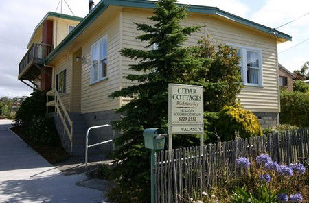 Cedar Cottages Blackmans Bay - Accommodation Perth 2