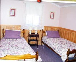 Gateforth Cottages - Accommodation Perth 2