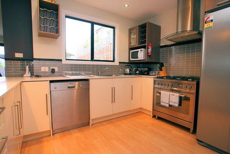 Oakley Place Townhouse - Tasmanian Short Stays - Accommodation Perth 3