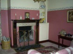 Lythgos Row Of Romantic Cottages - Accommodation Perth 2