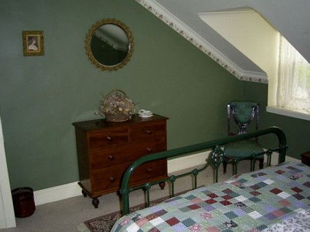 Lythgos Row Of Romantic Cottages - Accommodation Perth 3