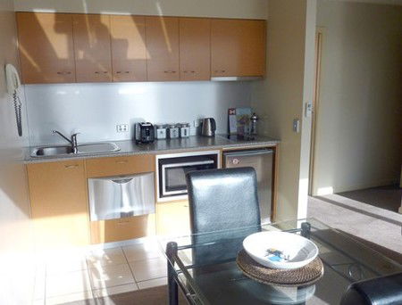 Flinders Lane Holiday Units - Perth Resorts 2