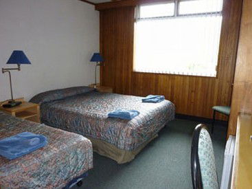 Silver Hills Motel - Accommodation Perth 1