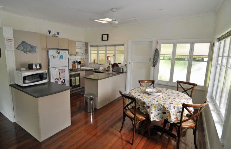 Bungalow QLD Accommodation Perth
