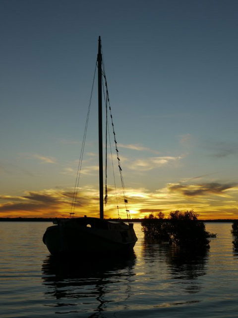 Rainbow Waters Holiday Park - Accommodation Perth 0