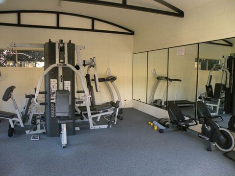 Rainbow Getaway Holiday Apartments - Accommodation Perth 0