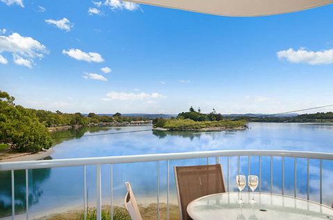 Reflections Holiday Apartments - Accommodation Perth 2