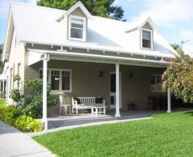 Berry Orchard - Accommodation Perth 0