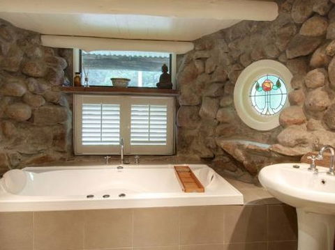 Indooroopilly - Accommodation Perth 5