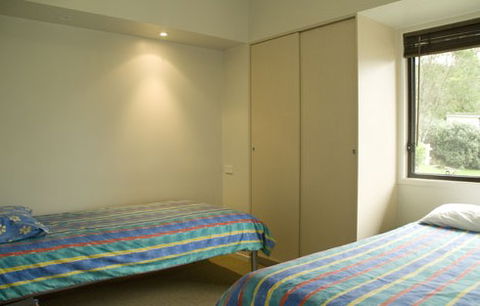 Anglesea Lodge - Accommodation Perth 0