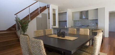 Lochani At The Beach - Accommodation Perth 2