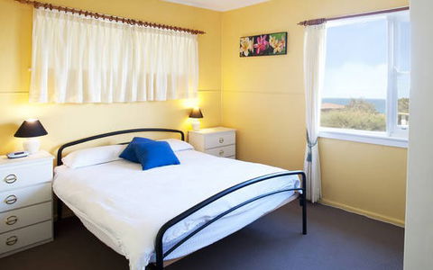 C'est La Vie Manyana - Perth Resorts 2