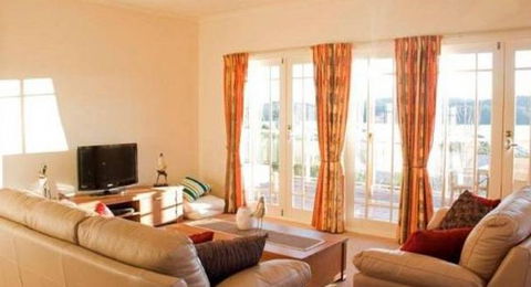 Akame - Perth Resorts 1