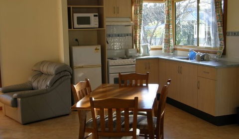 Camellia Park - Accommodation Perth 3