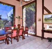 Castle On The Hill Bed and Breakfast - Accommodation Perth