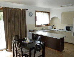 Aunty Mels Dog Friendly Holiday Cottage - Accommodation Perth 1