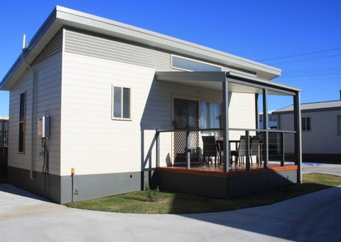 Bowlo Holiday Cabins - Accommodation Perth 4