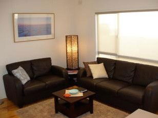 Townhouse One - Accommodation Perth 2