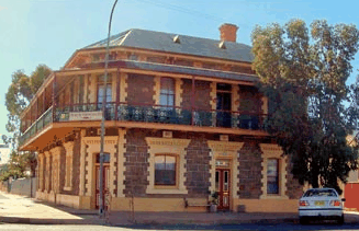 Duke of Cornwall Inn - Accommodation Perth