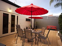 Lottes Cottage - Accommodation Perth 2
