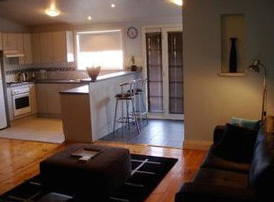 Townhouse Two - Accommodation Perth 1