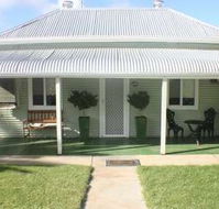 Unique Outback Cottages - Hebbard Cottage - Accommodation Perth