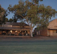 Tooles Family Hotel - Accommodation Perth