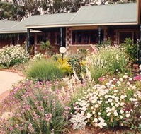 Red Gum Lagoon Cottages - Accommodation Perth