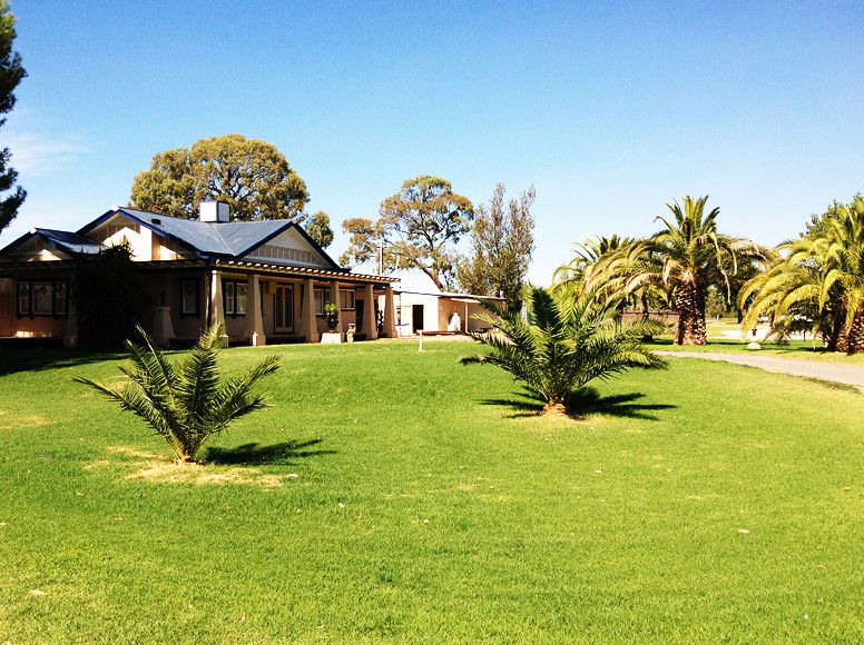 Curlwaa NSW Accommodation Perth